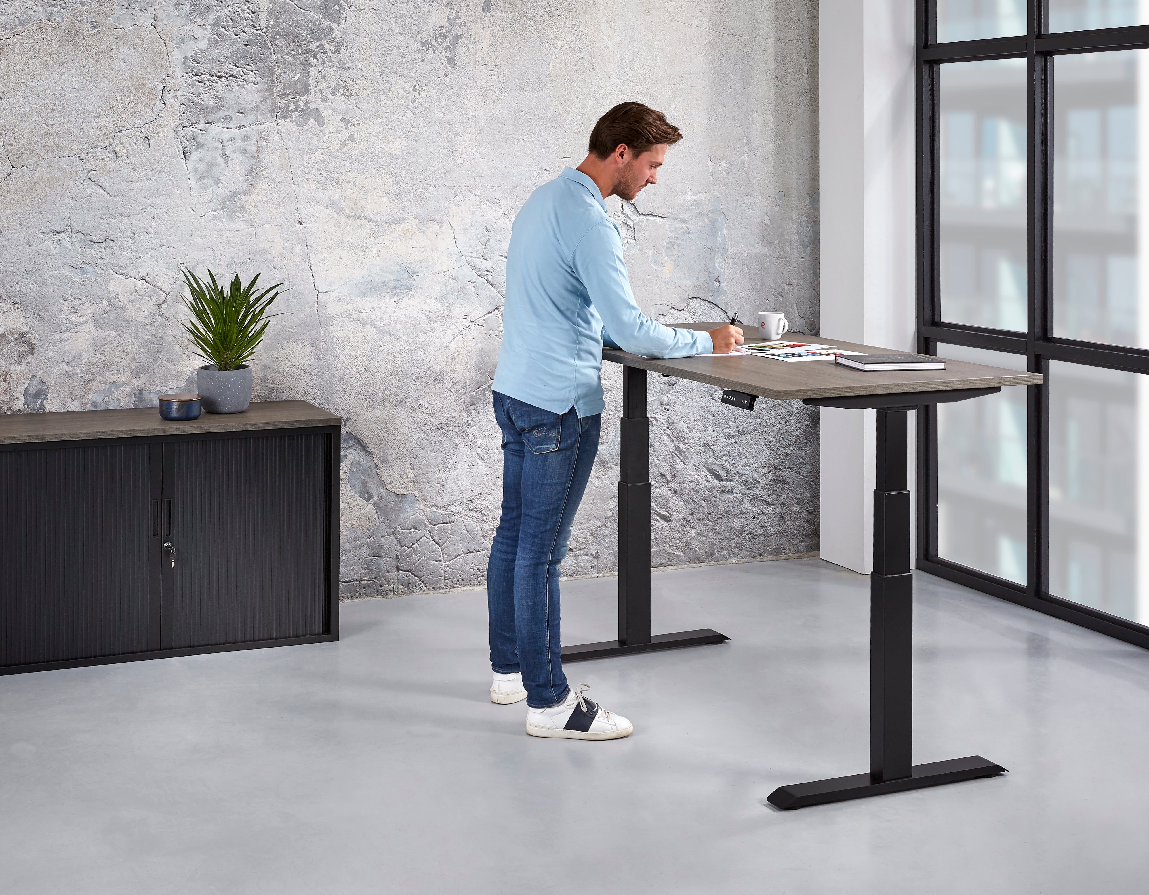 Zit/sta bureau Office Projects